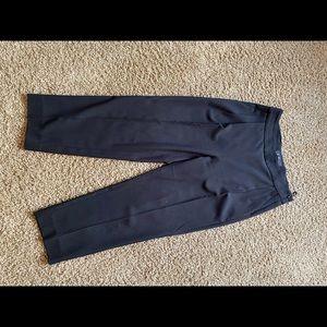 Black cropped trousers